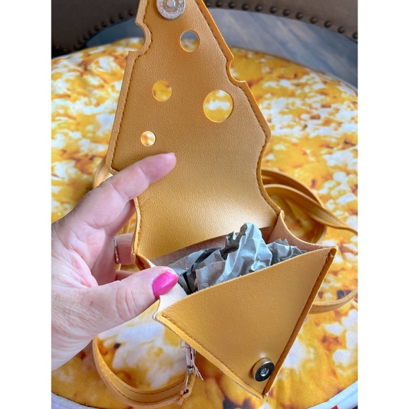 NEW cheese purse novelty bag mini purses - Picture 3 of 3